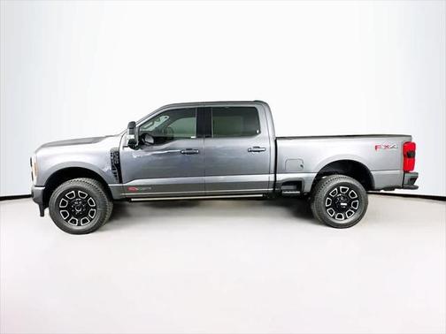 2025 Ford F-350 Platinum