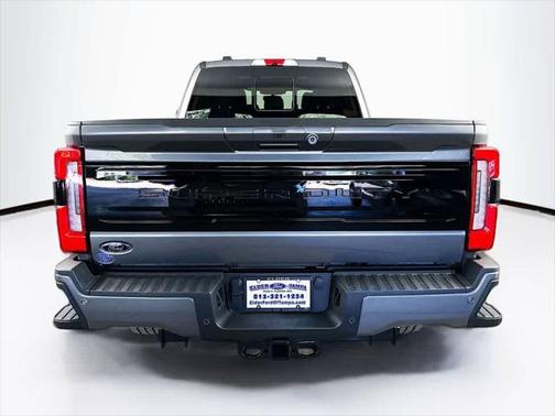 2025 Ford F-350 Platinum