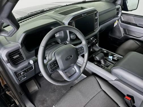 Agate Black Metallic 2026 Ford F-150 XLT