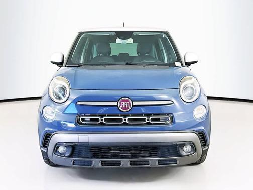 2019 FIAT 500L Trekking