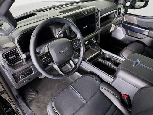 2025 Ford F-250 Platinum