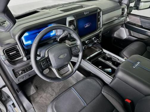 2025 Ford F-250 Platinum