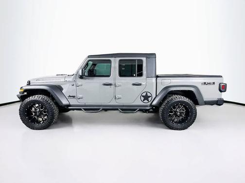 Sting-Gray Clearcoat 2022 Jeep Gladiator Sport