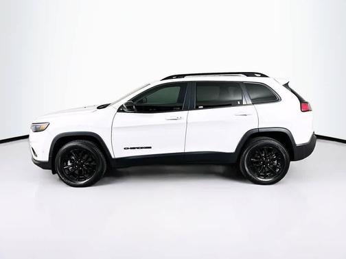 2023 Jeep Cherokee Altitude