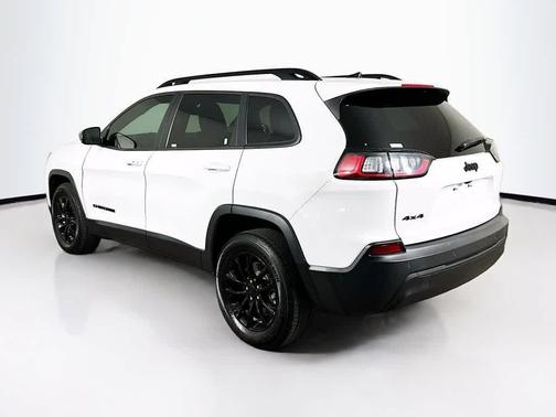 2023 Jeep Cherokee Altitude