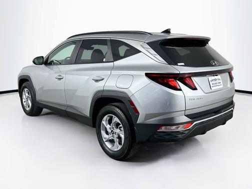 Shimmering Silver 2024 Hyundai TUCSON SEL