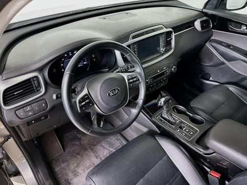 2019 Kia Sorento SX
