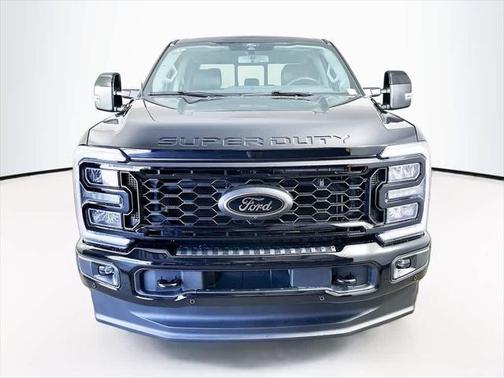2025 Ford F-350 Lariat