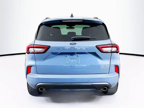 2024 Ford Escape ST-Line Elite