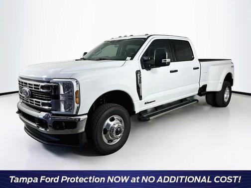 Oxford White 2026 Ford F-350 XLT