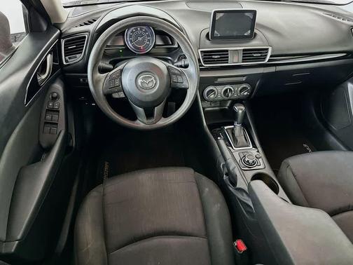 2015 Mazda Mazda3 i Sport