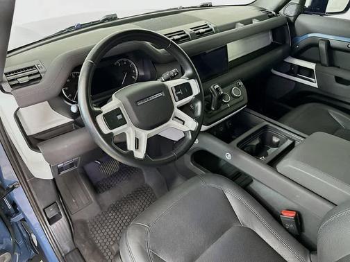 2023 Land Rover Defender 90 S