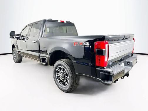 2025 Ford F-250 Platinum