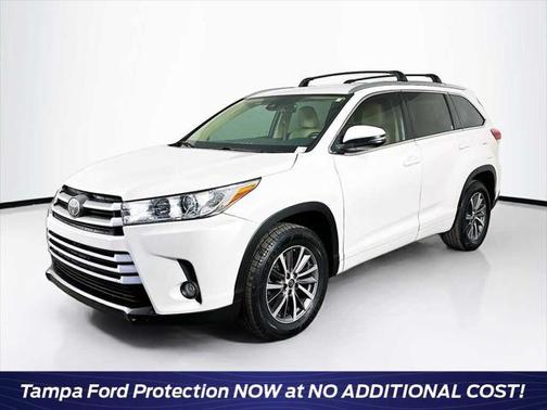 2017 Toyota Highlander XLE