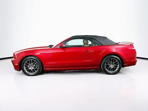 2013 Ford Mustang V6 Premium