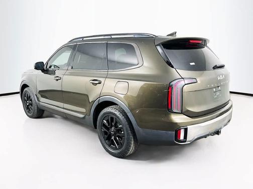 Dark Moss 2023 Kia Telluride SX X-Pro