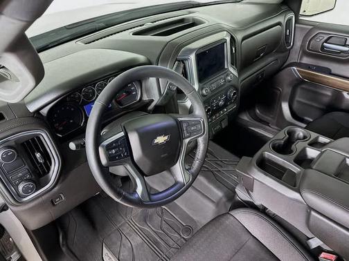 Silver Ice Metallic 2020 Chevrolet Silverado 1500 LT