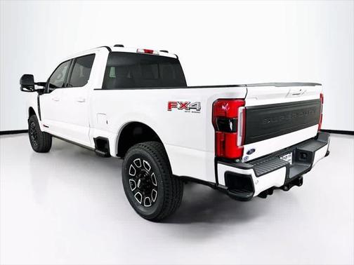 2025 Ford F-350 Platinum