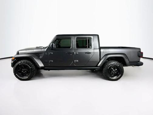 Granite Crystal Metallic Clearcoat 2024 Jeep Gladiator Willys
