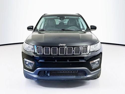 Diamond Black Crystal Pearlcoat 2021 Jeep Compass Limited