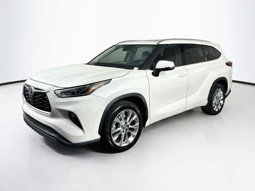 Blizzard Pearl 2021 Toyota Highlander Limited