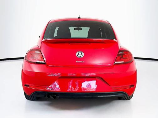 2018 Volkswagen Beetle Auto