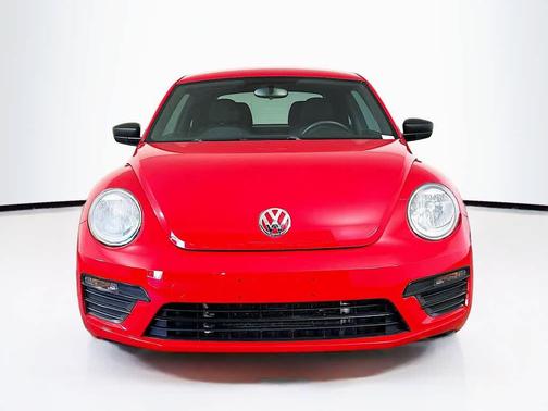 2018 Volkswagen Beetle Auto