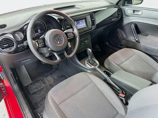 2018 Volkswagen Beetle Auto