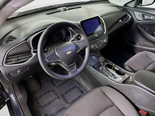 2021 Chevrolet Malibu FWD RS