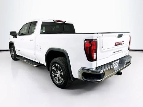 2022 GMC Sierra 1500 SLE