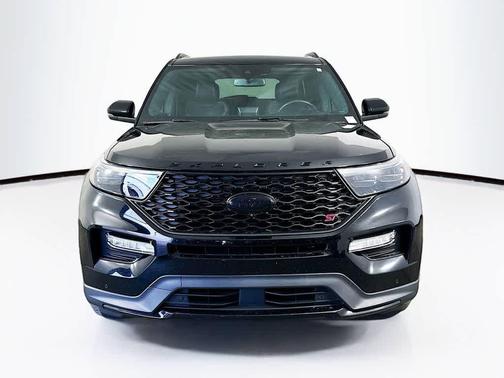 Agate Black Metallic 2023 Ford Explorer ST