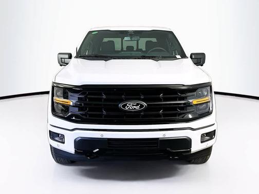 Oxford White 2026 Ford F-150 XLT