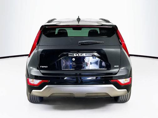 2024 Kia Niro Touring
