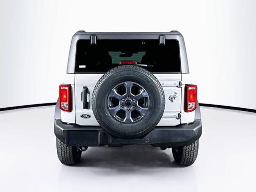 Avalanche Gray 2026 Ford Bronco Big Bend