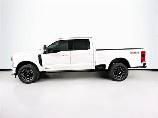 2025 Ford F-250 Platinum
