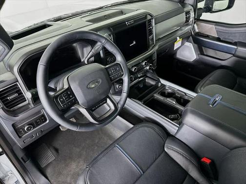 2025 Ford F-250 Platinum