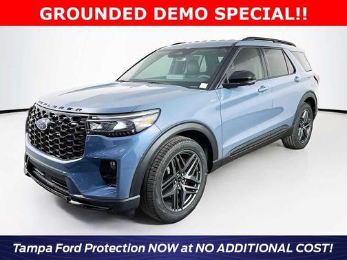 2025 Ford Explorer ST-Line