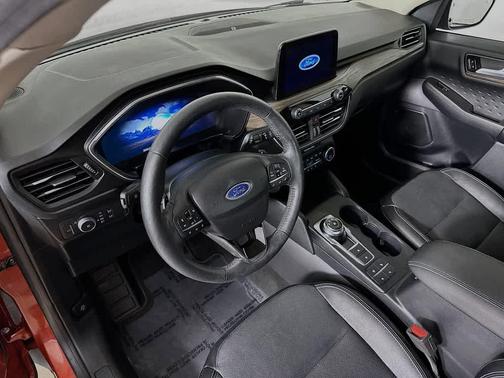 Sedona Orange Metallic 2020 Ford Escape Titanium