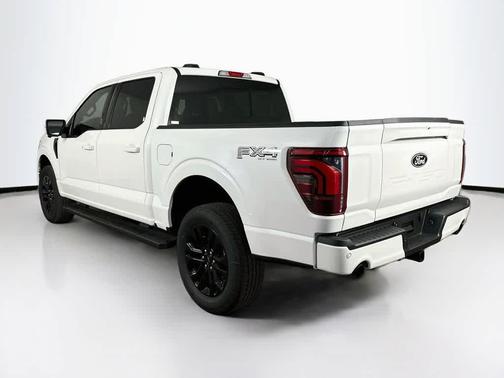 Star White Metallic Tri-Coat 2026 Ford F-150 Lariat