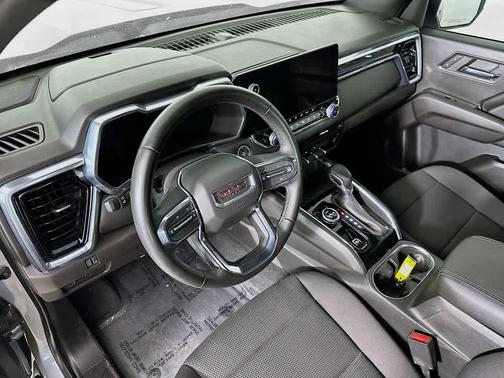 2023 GMC Canyon Elevation