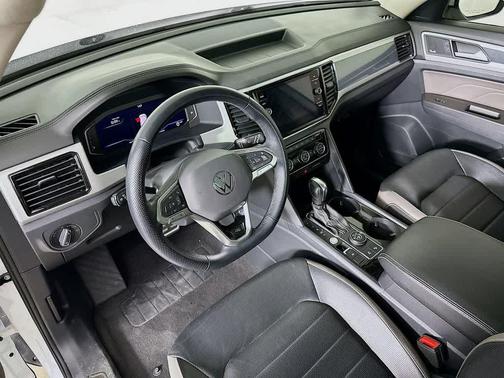 2022 Volkswagen Atlas 3.6L SEL Premium