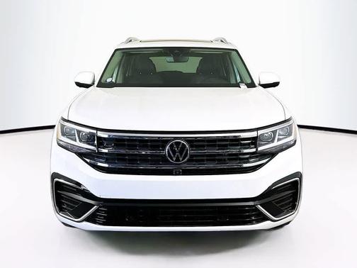 2022 Volkswagen Atlas 3.6L SEL Premium