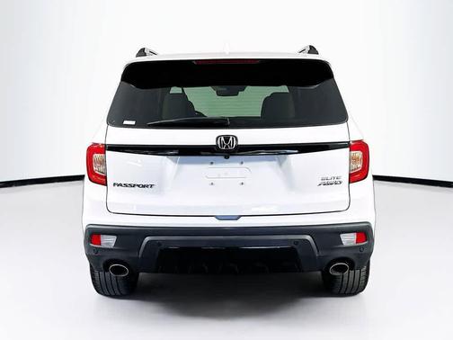 2021 Honda Passport AWD Elite