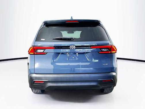 Storm Cloud 2024 Toyota Grand Highlander XLE