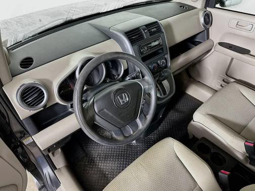 Polished Metal Metallic 2011 Honda Element LX