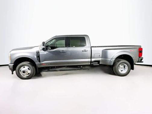 2025 Ford F-350 Platinum