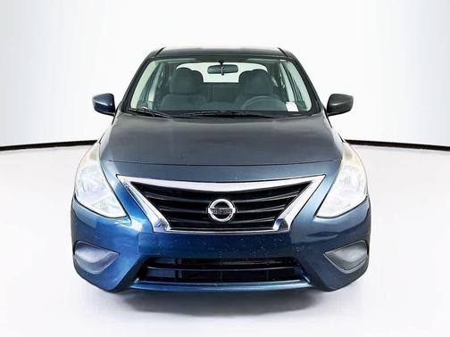 2015 Nissan Versa 1.6 SV