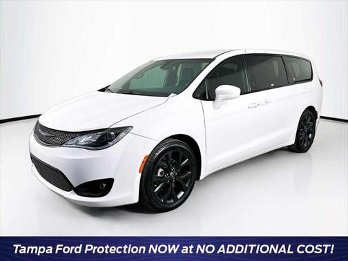 2019 Chrysler Pacifica Touring Plus