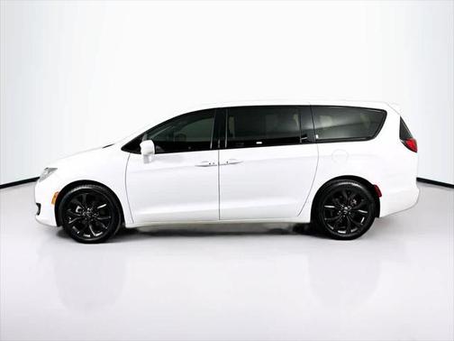 2019 Chrysler Pacifica Touring Plus