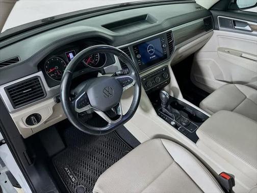 2021 Volkswagen Atlas 3.6L SE w/Technology